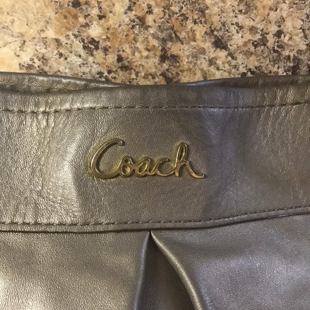 COACH F17605 Ashley Hippie Shoulder Bag in copper - Picture 4 of 8